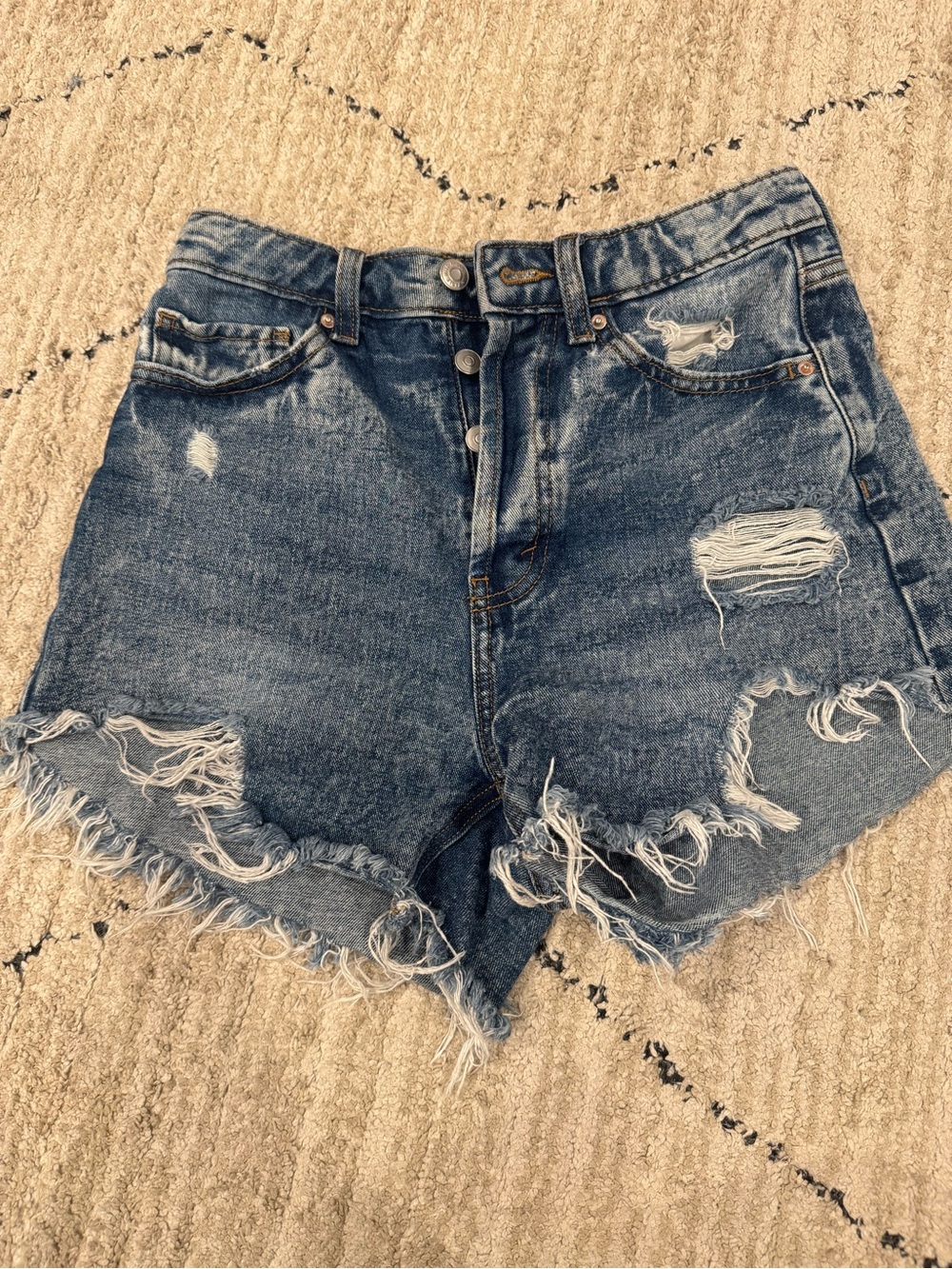 Wild fable shorts size 2